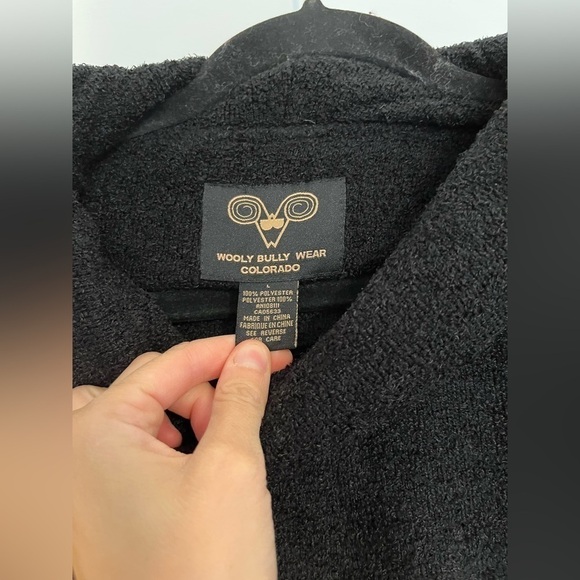 Wooly Bully Wear Colorado Very Soft Black Tunic Sweater Size Large - Picture 2 of 4